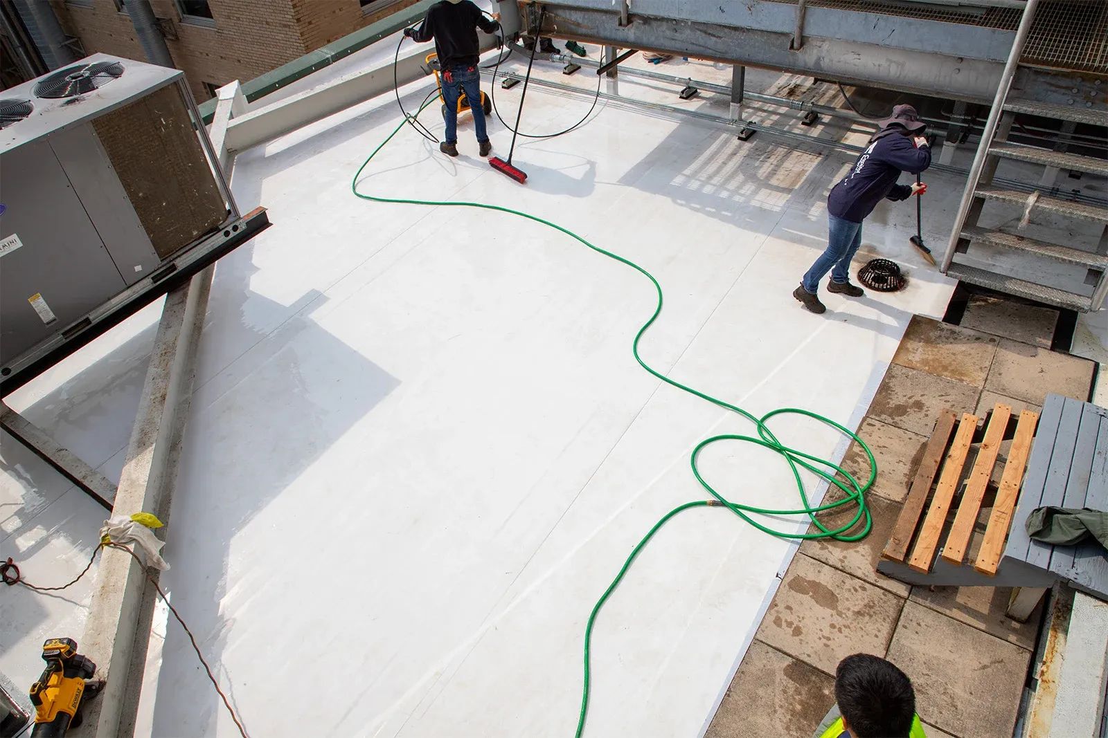 https://cms.improveitmd.comTpo Flat Roof Legion 4