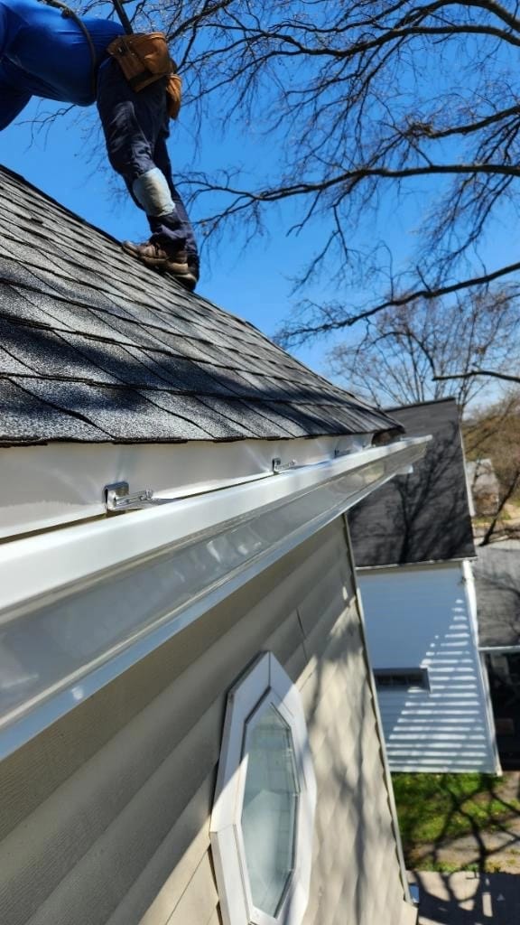 Seamless gutters. 